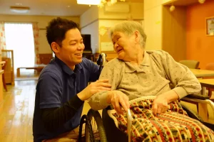 【パート】夜勤専従介護職員（有資格・経験者限定）／副業者歓迎／会津美里町